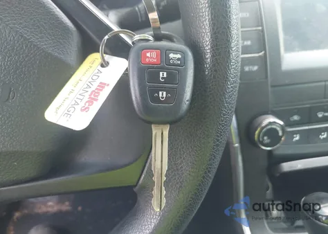 2016 Toyota Camry Le z USA, uszkodzony, nr VIN 4T4BF1FK0GR545433